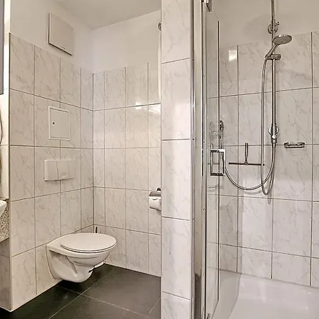 Schaumburg 04 Ostseebad Kühlungsborn